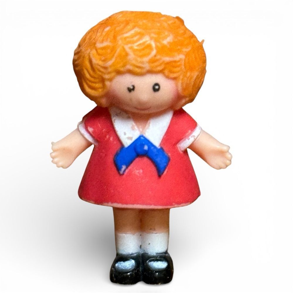 Vintage 1982 Knickerbocker Little Orphan Annie 1.5" Toy Figurine Doll